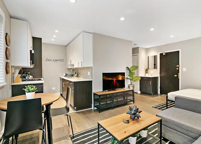 In Close To Boystown - Oakdale 204 Rep Apartamento